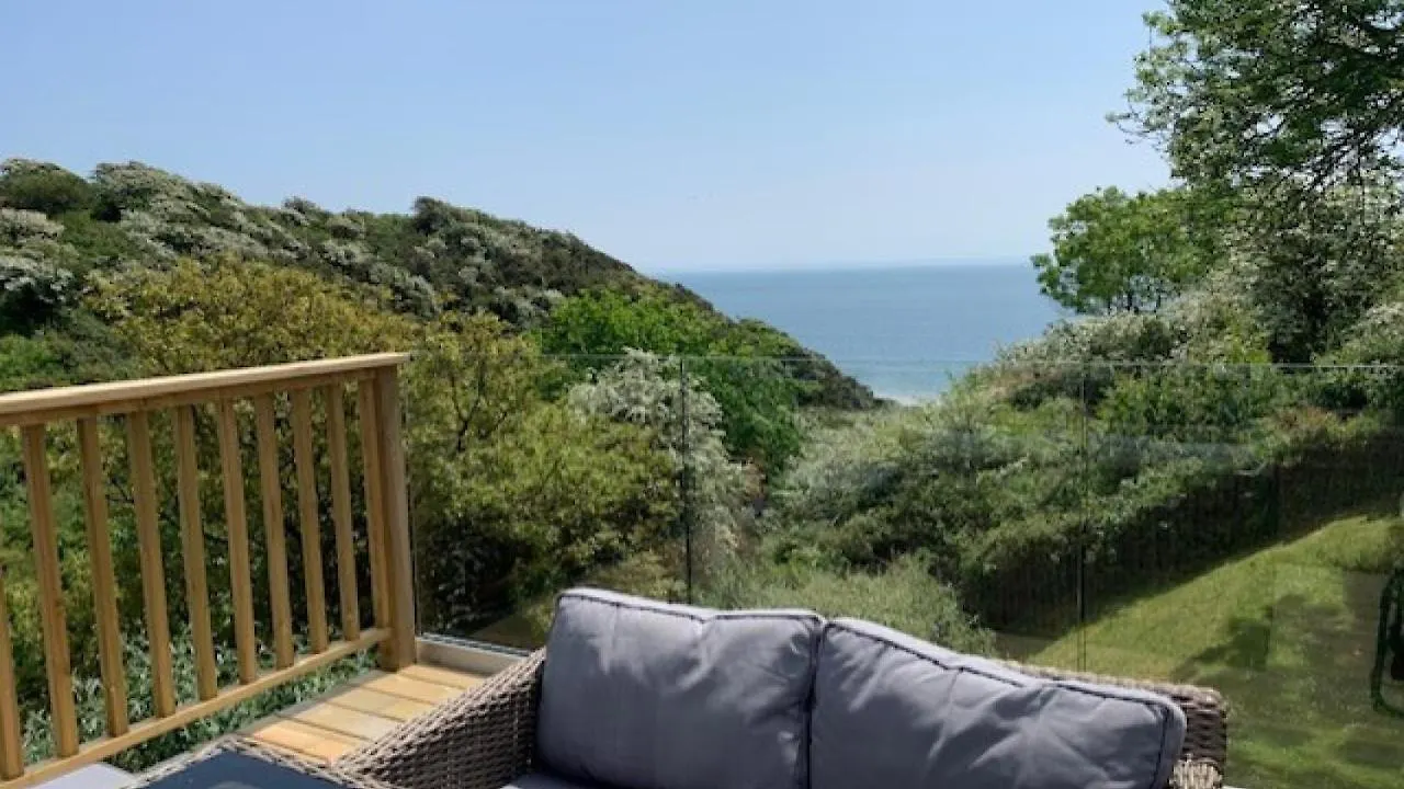 High Kiln Bank, Slade Villa Swansea Holiday home